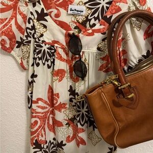 🌺SALE🌺One Papaya Floral Top in Red and Cream